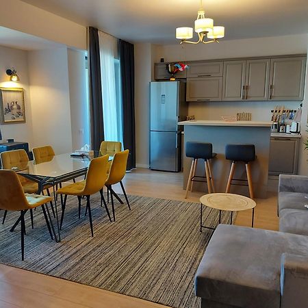 Prime Location, Seaside Apartment, Near The Beach คอนสตันซา ภายนอก รูปภาพ